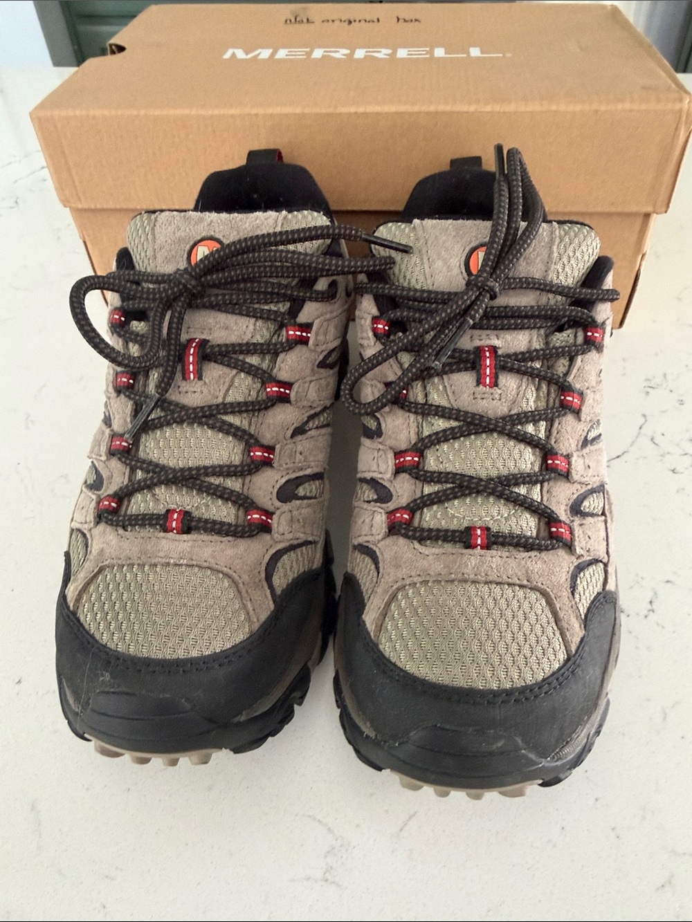 Merrell Men's Taupe and Black Trail Hiking Shoes Size 8